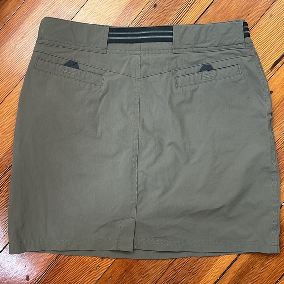 Eastern Mountain Sports Skort - Picture 2 of 7